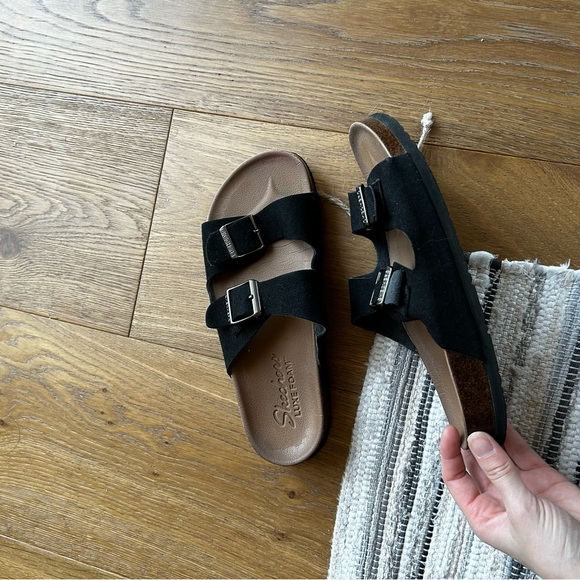 Sketchers Sandals - Picture 3 of 6